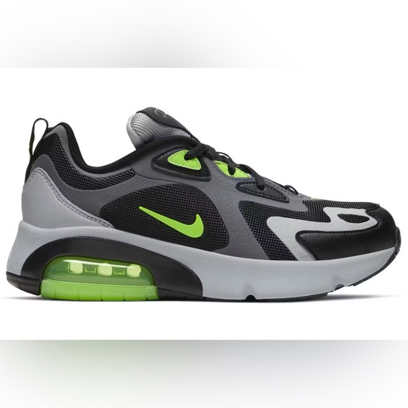Nike Shoes - Nike Airmax 200s - Women’s Size 7